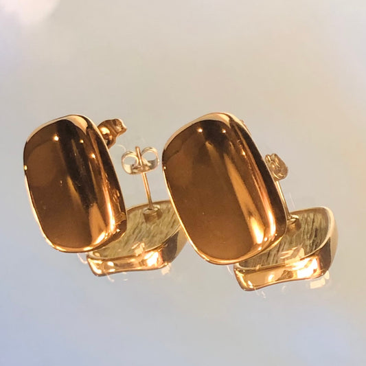 Dip stud earrings - gold tone